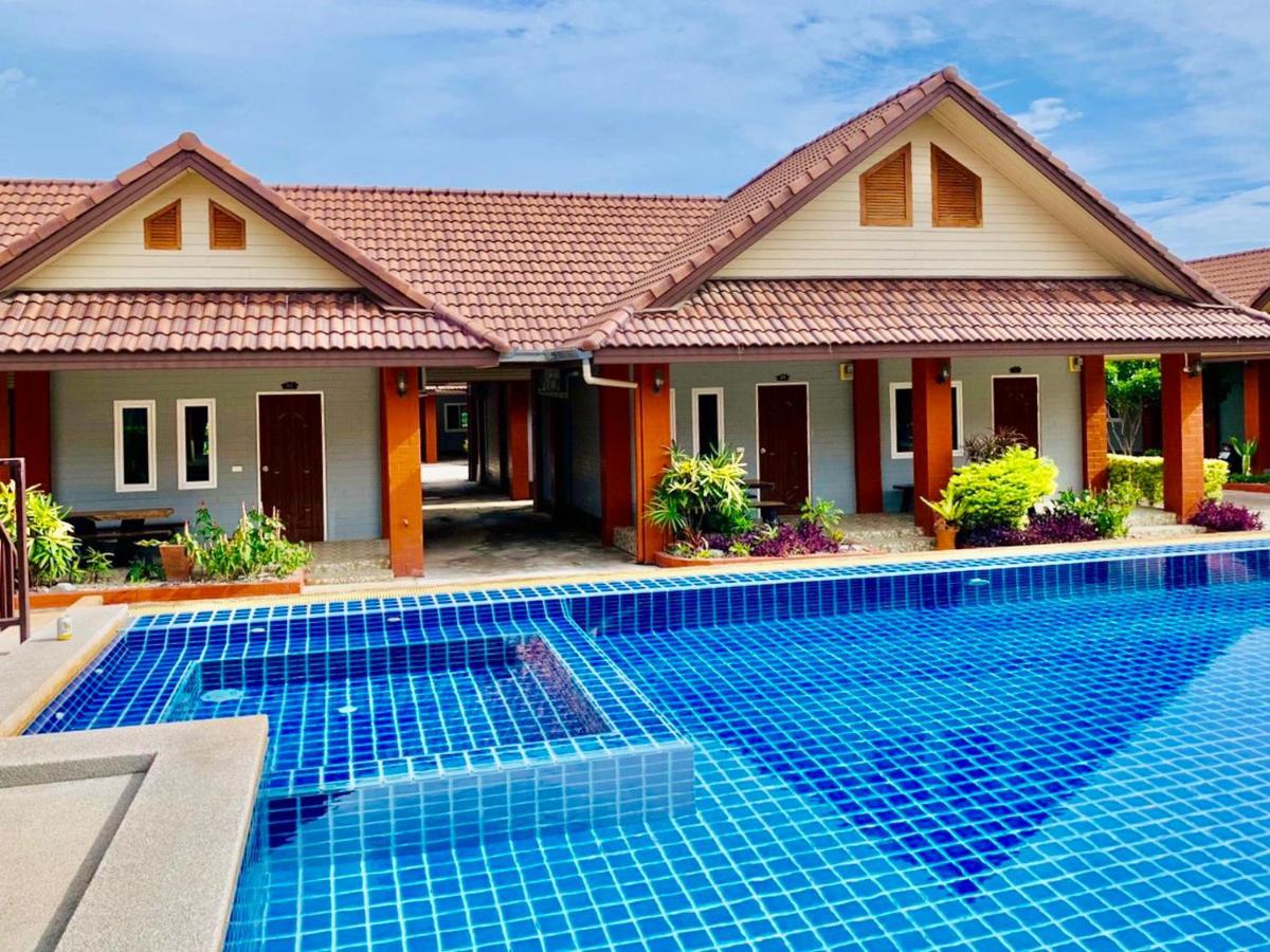 Benwadee Resort Pattaya Ban Pong  Exterior photo