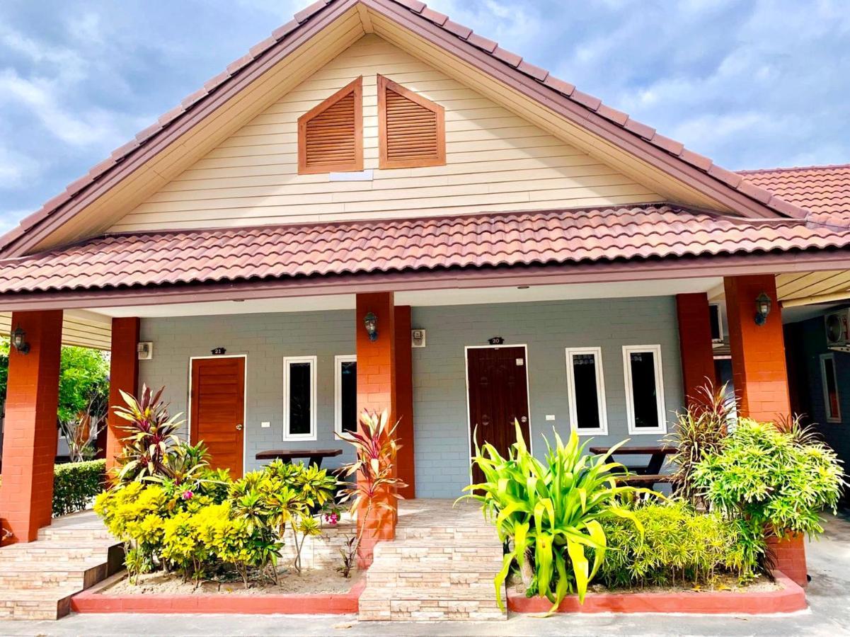 Benwadee Resort Pattaya Ban Pong  Exterior photo