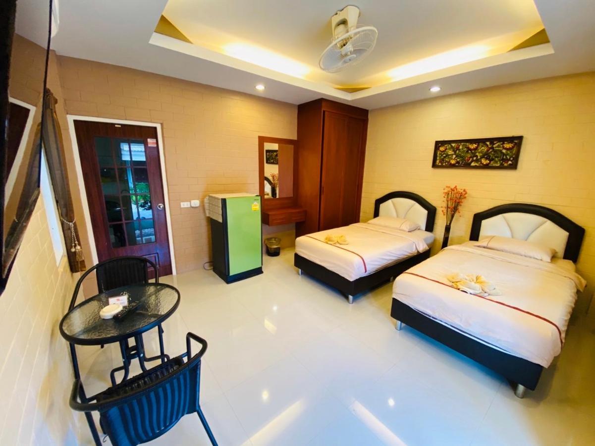 Benwadee Resort Pattaya Ban Pong  Exterior photo